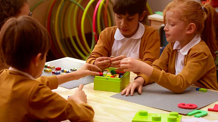 Helping Blind Children learns to read